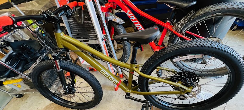 Solstice Bike Works photo 2