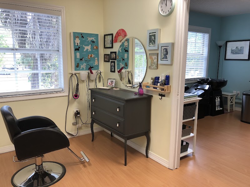 Salon ZERO photo 2
