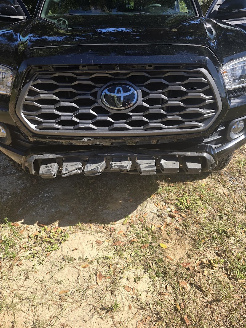 Reutimann Collision Repair photo 5