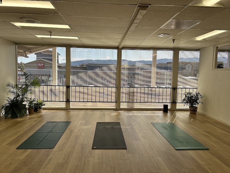 Peace Yoga photo 4