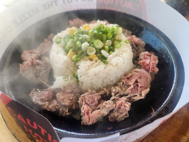Sizzling Lunch photo 3