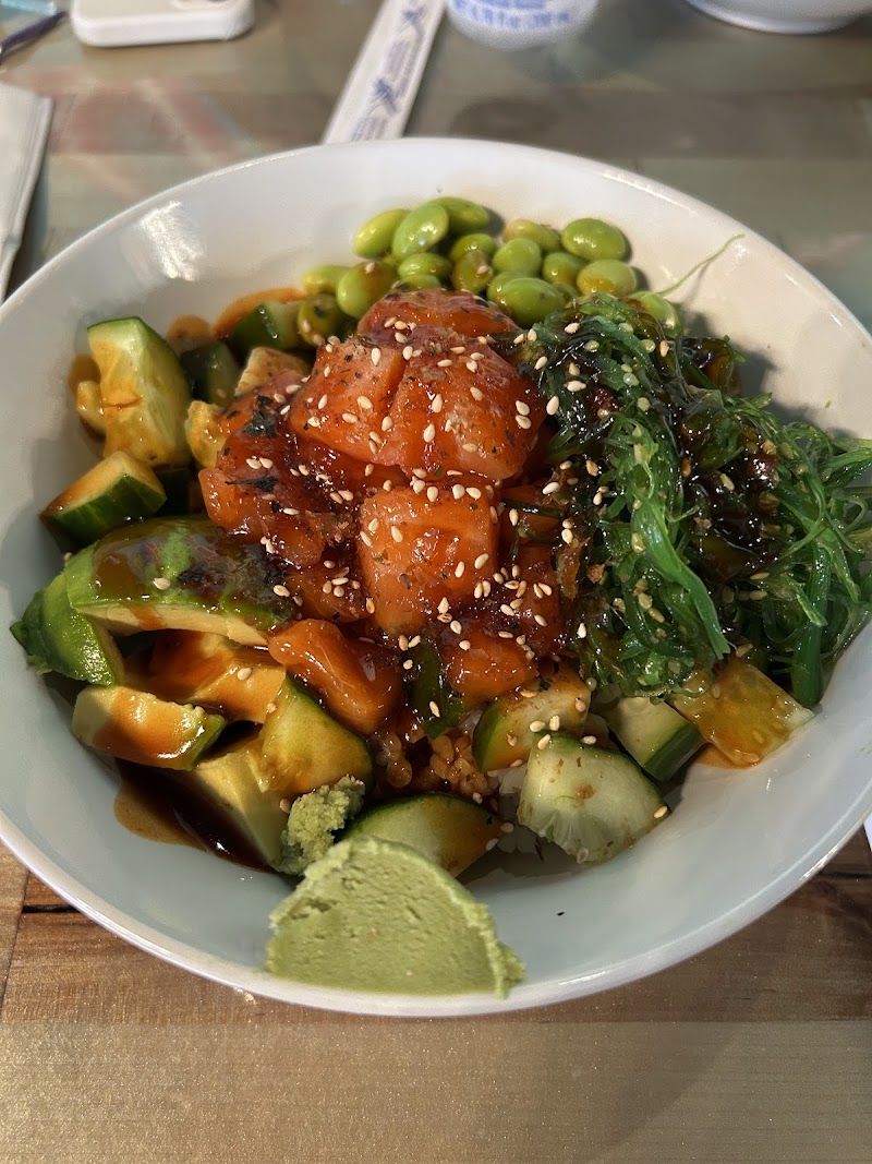 MadBeach Poke Bowls photo 5