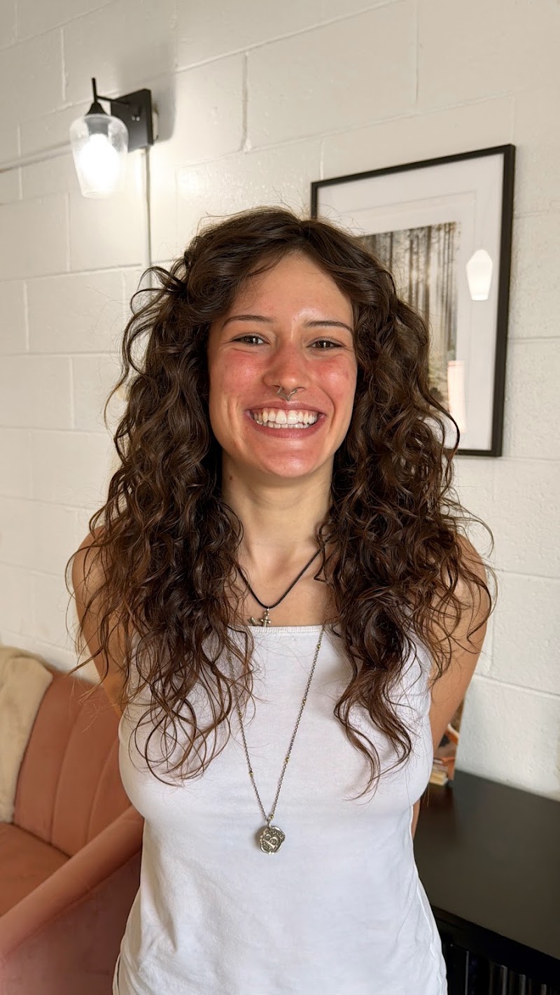 Aura Curl Studio photo 2
