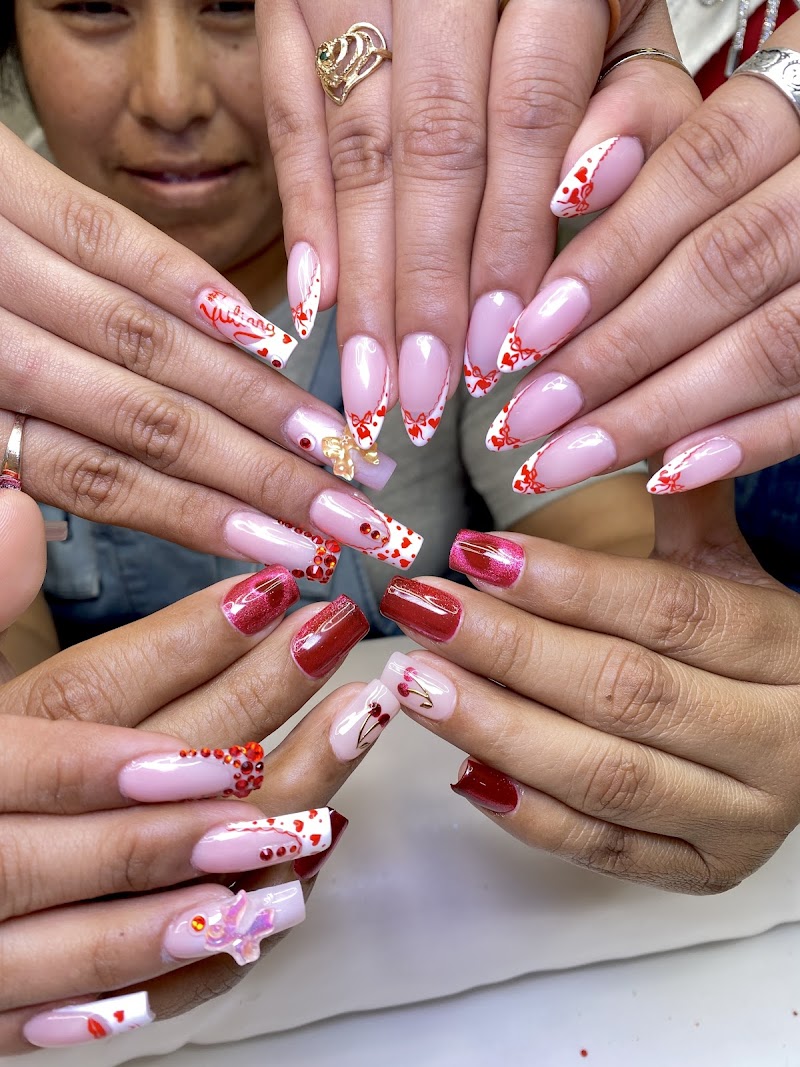 Haidoesnails Nail, No Pedi Studio photo 4