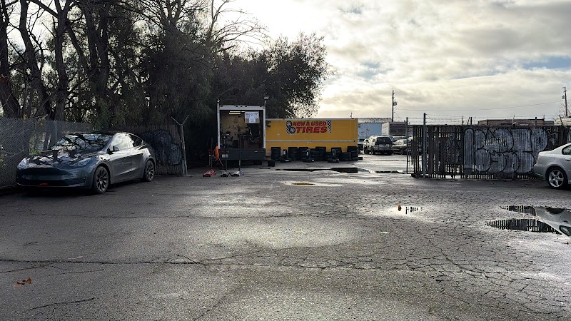 Happy tires & wheels inc photo 3