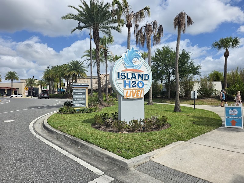 Island H2O Water Park photo 5