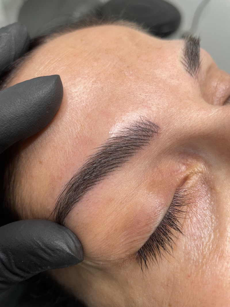 Framed Face Studio-Permanent Makeup photo 3