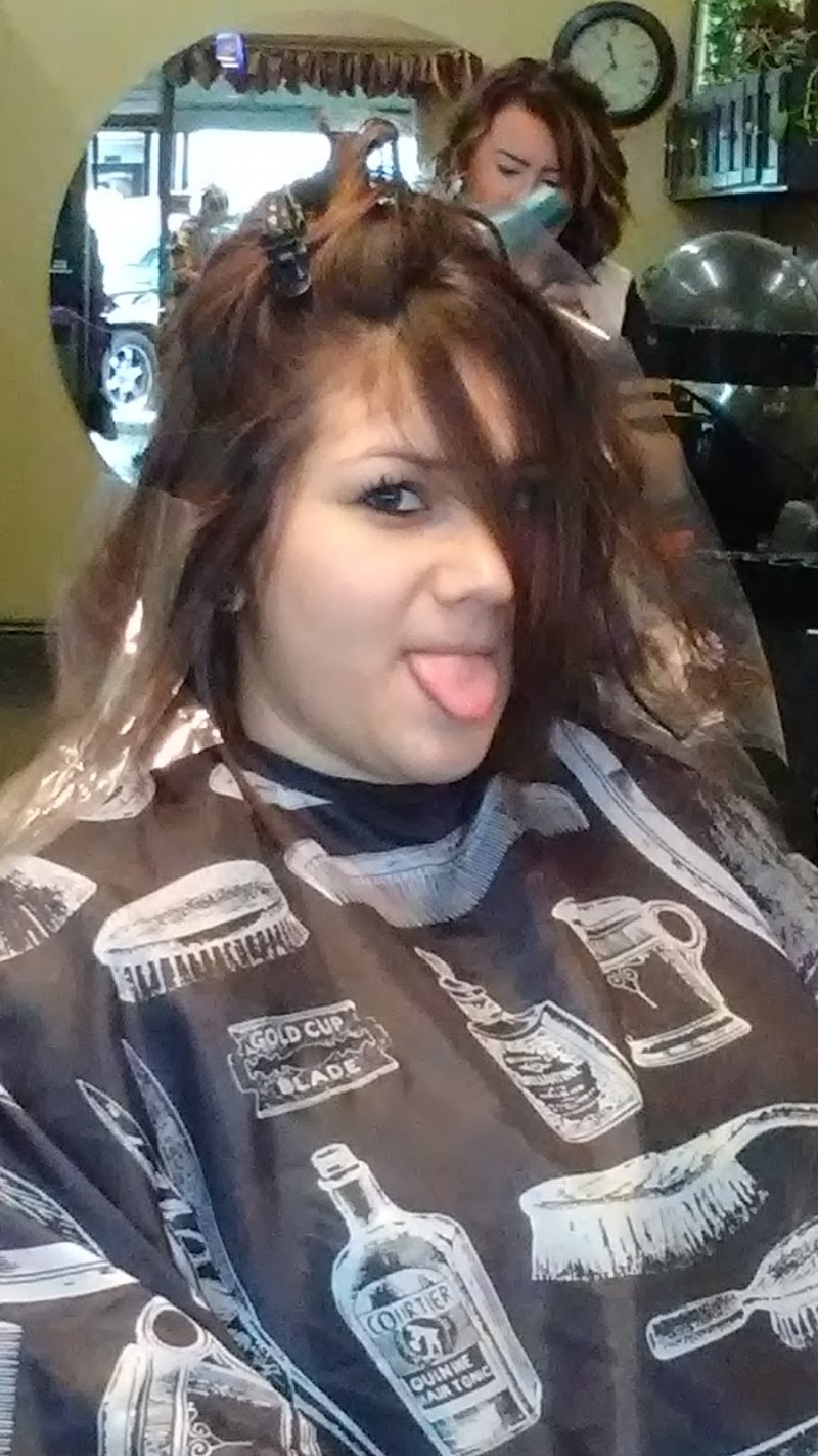 Mane Gallery photo 4