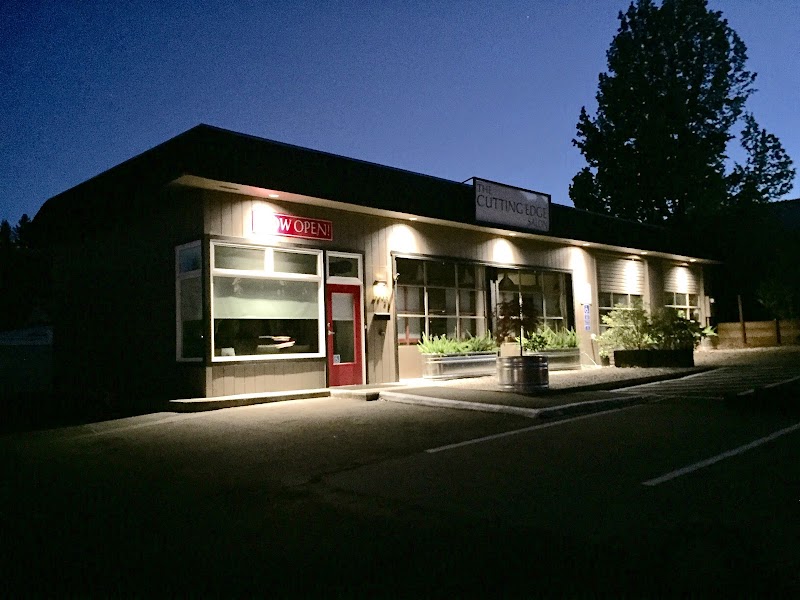 The Cutting Edge Salon photo 4