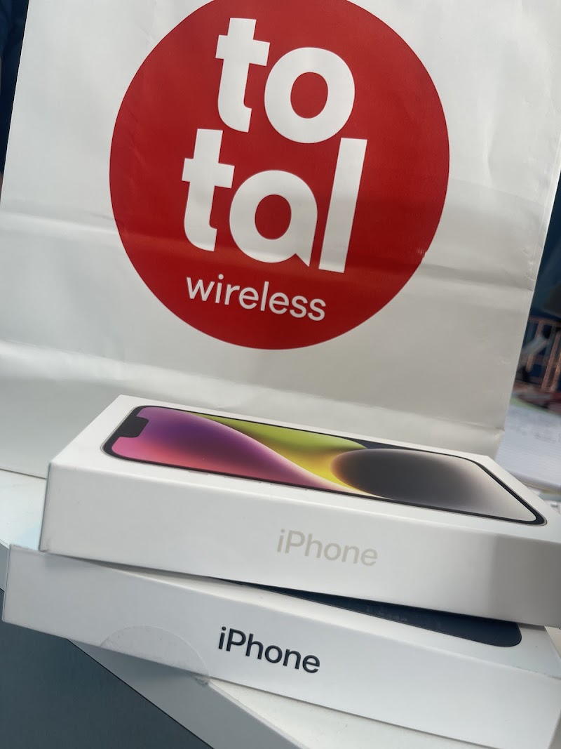 Total Wireless photo 3