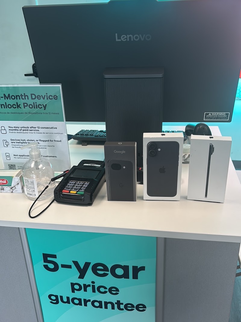 Total Wireless photo 4