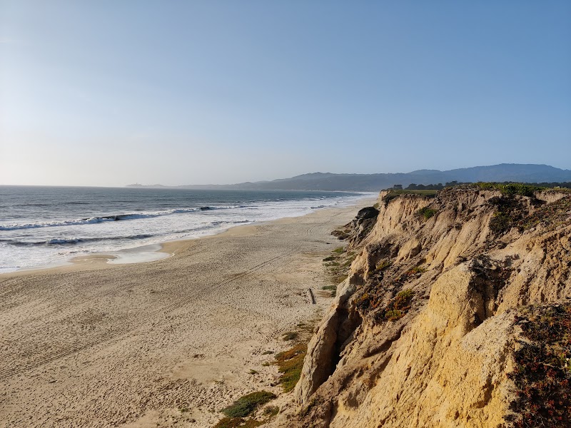 Poplar Beach photo 2