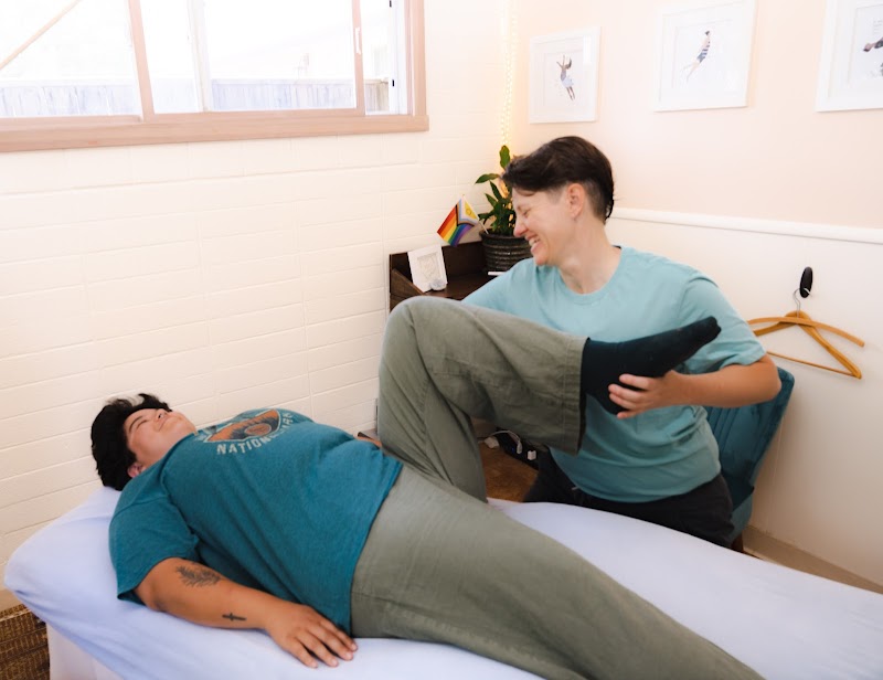 Niksen Kurtz - Esalen Massage photo 4