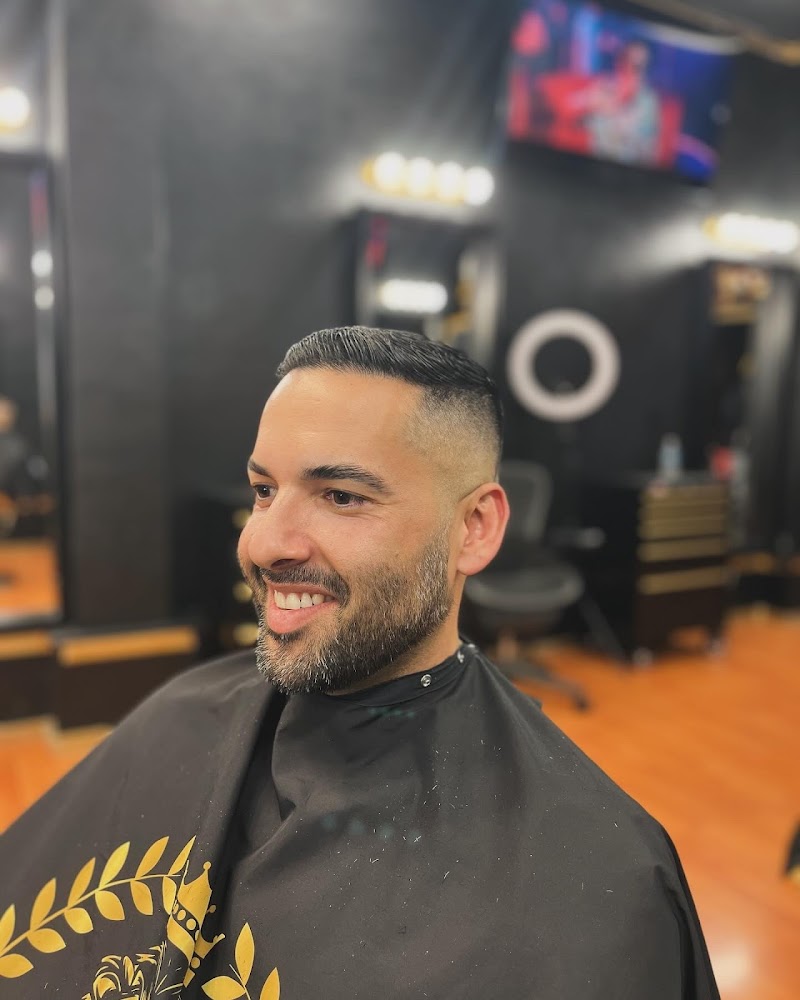 Santos The Barber photo 2