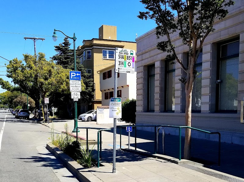 Photo of Santa Clara Av & Webster St