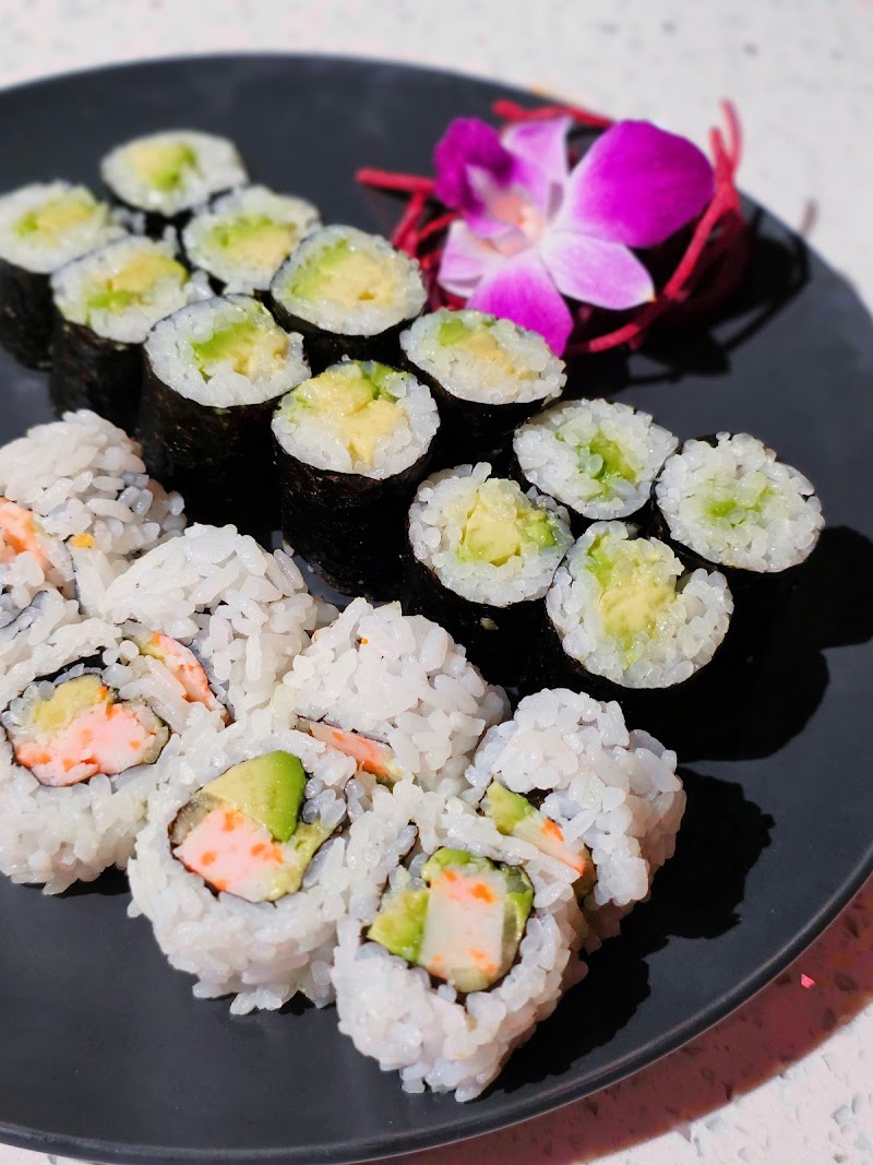Tsukiyomi Sushi Bar & Grill photo 4