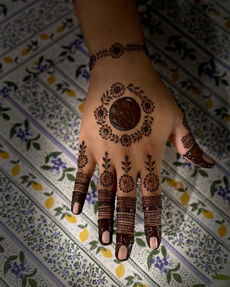Amii_creation (Florida base mehndi & henna tattoo services) photo 2