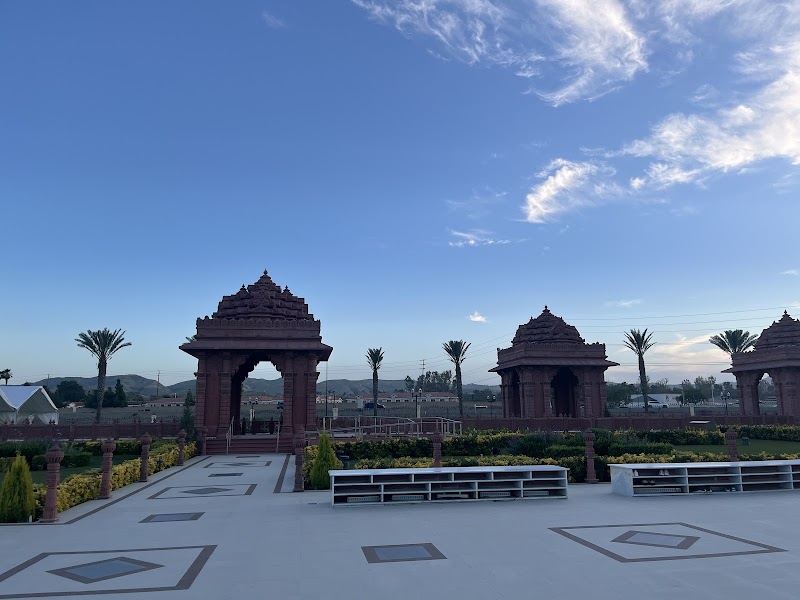 BAPS Shri Swaminarayan Mandir San Diego photo 2