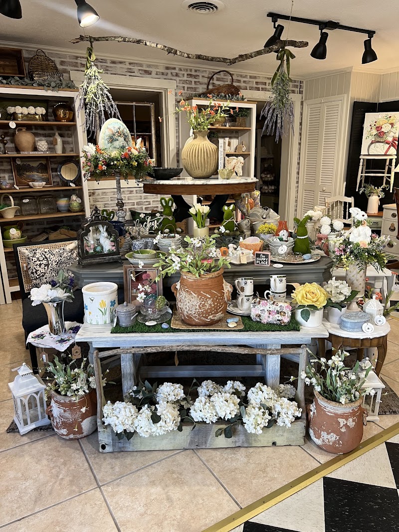 Oak & Honey Vintage in Wesley Chapel photo 4