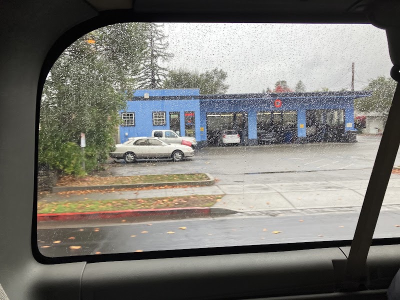 Bob's Garage photo 5