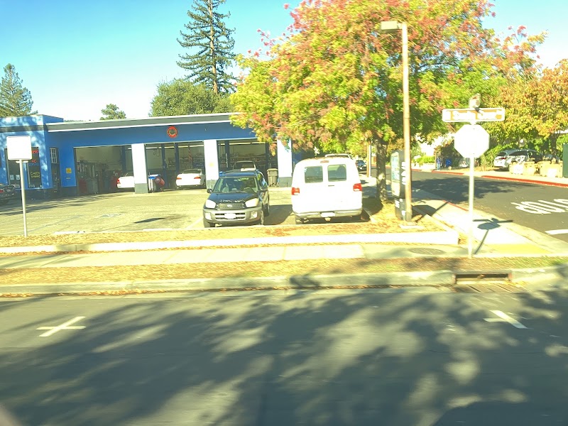 Photo of Bob's Garage