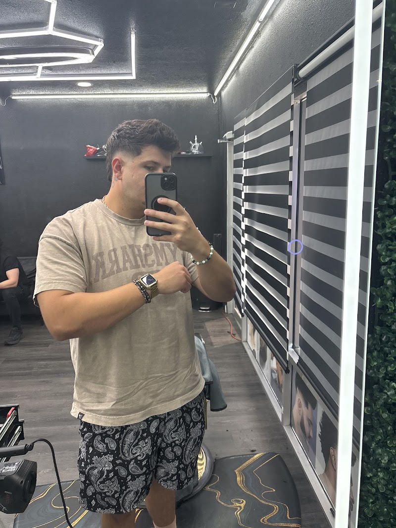 SH Barbershop photo 3