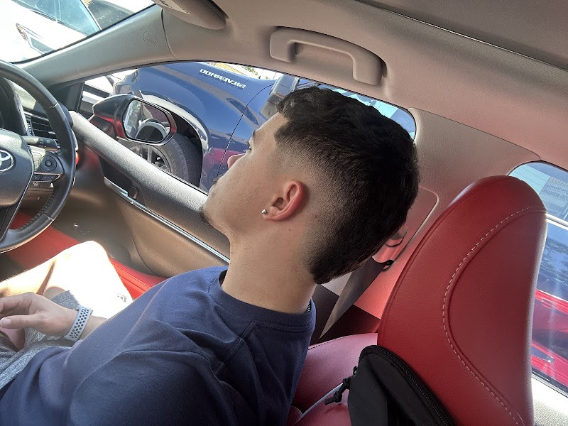 SH Barbershop photo 5
