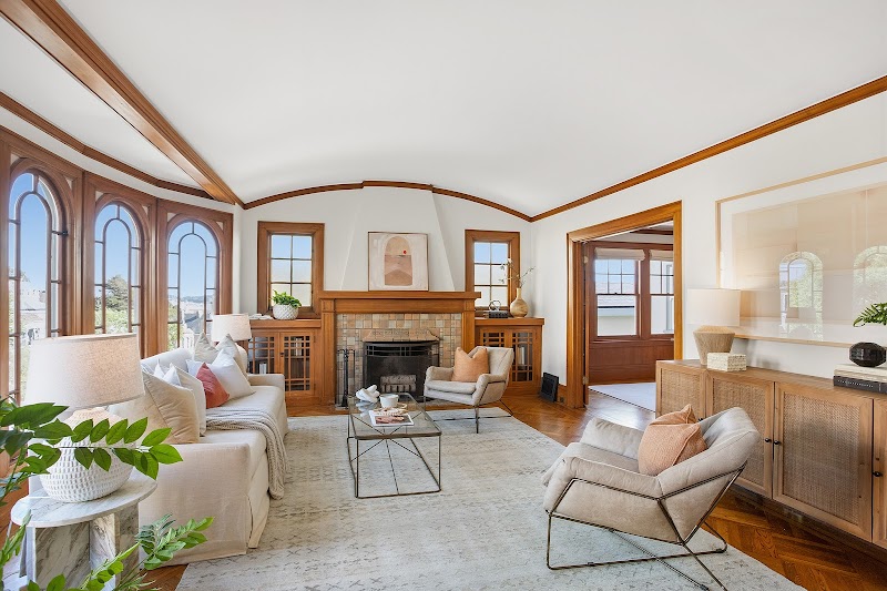 Isabelle Grotte Real Estate Group photo 5