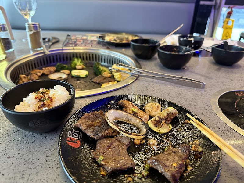 KPOT Korean BBQ & Hot Pot photo 3
