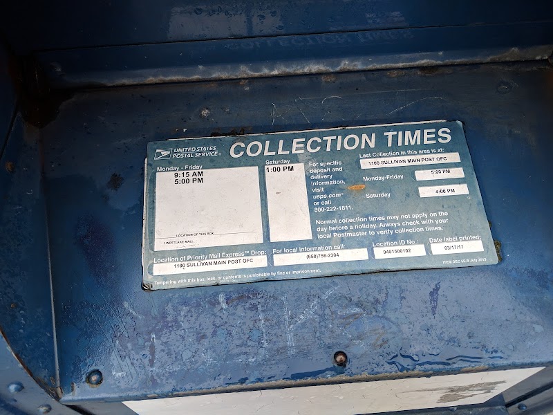 Photo of USPS Blue Mailbox