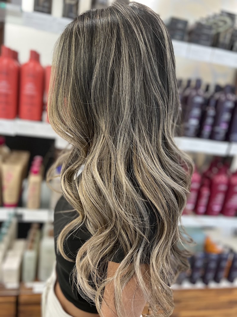 Therapy Salon Aveda Concepts photo 3