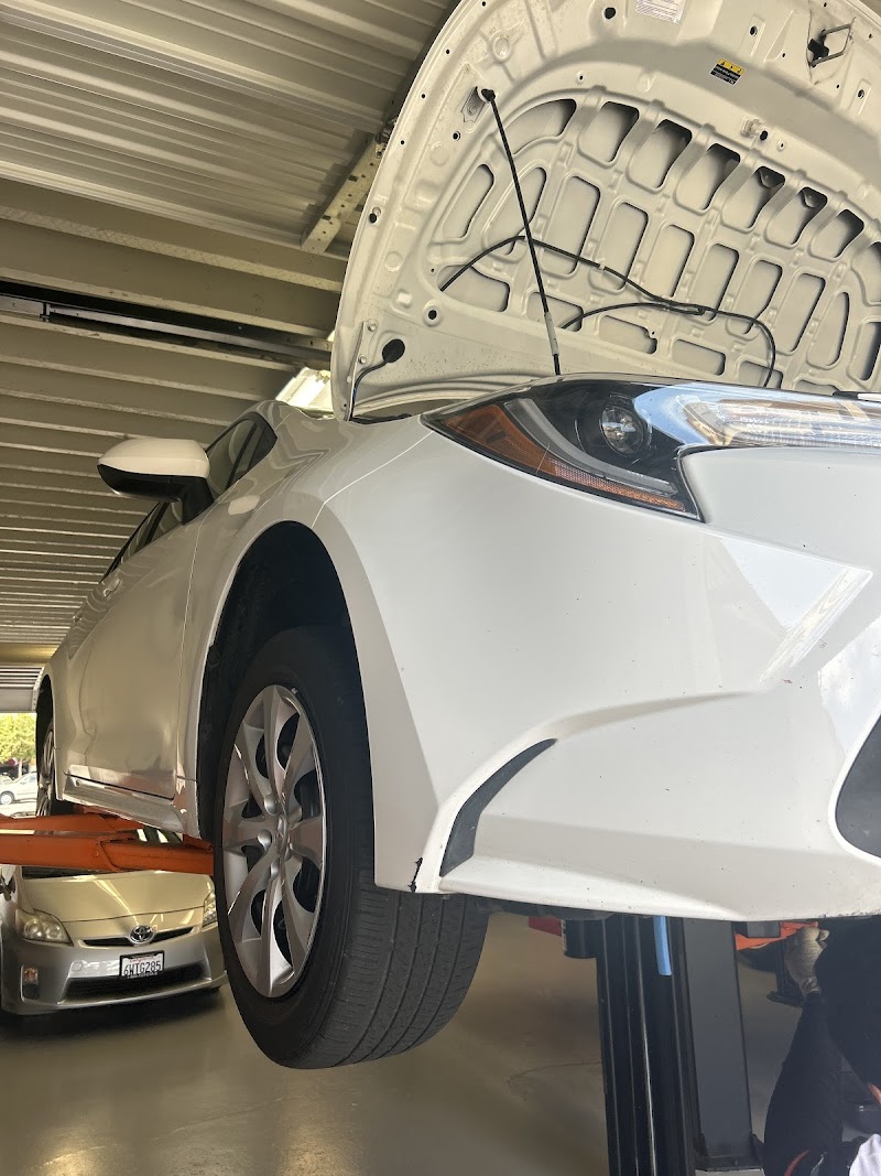 Tech Center Motors photo 5
