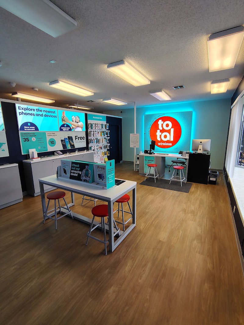 Phone Plus Computer Repair Dade City - Laptop, Tablet, iPhone, Smart & Cell Phone Repair photo 2