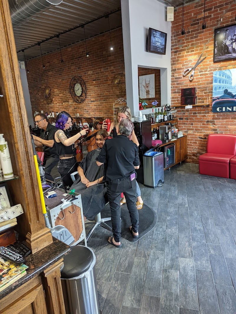 Haircutters International photo 4