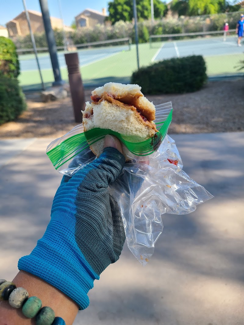 Apache Park Public Tennis Courts photo 4