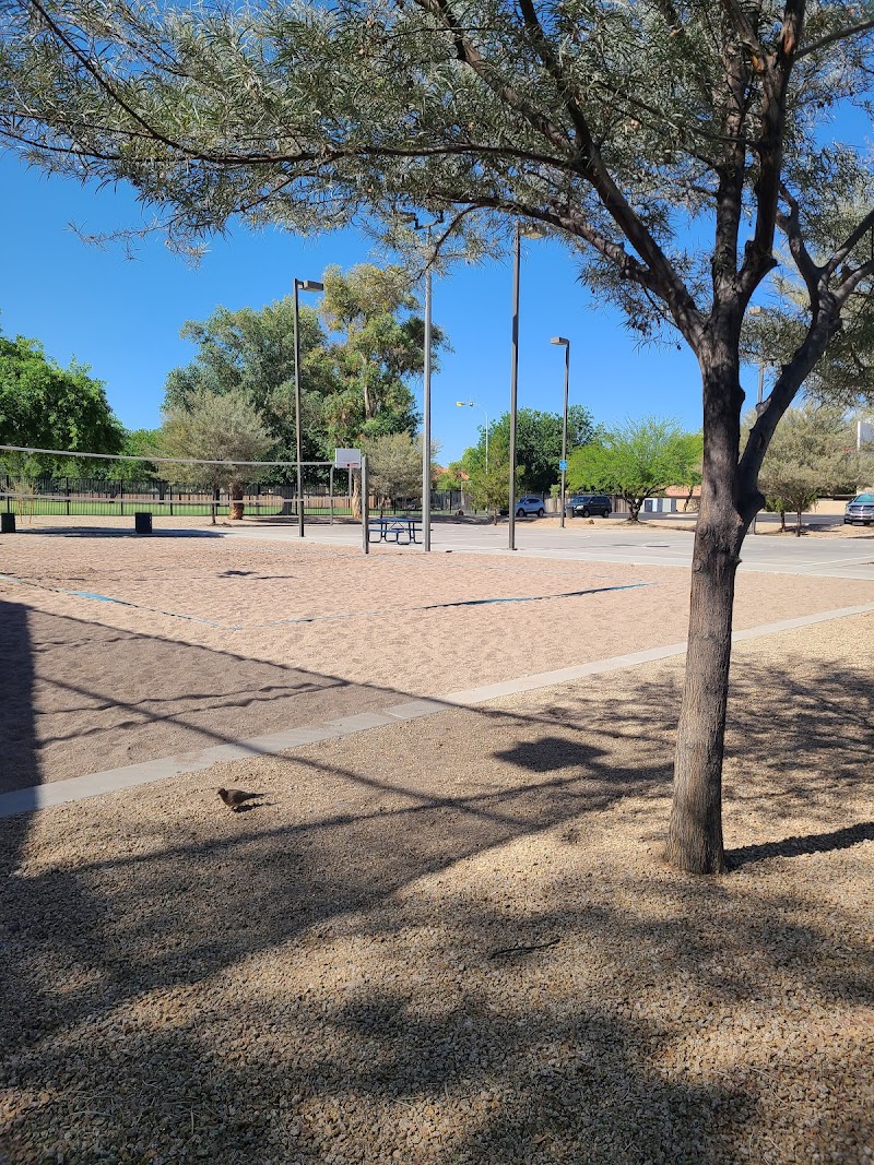 Apache Park Public Tennis Courts photo 3