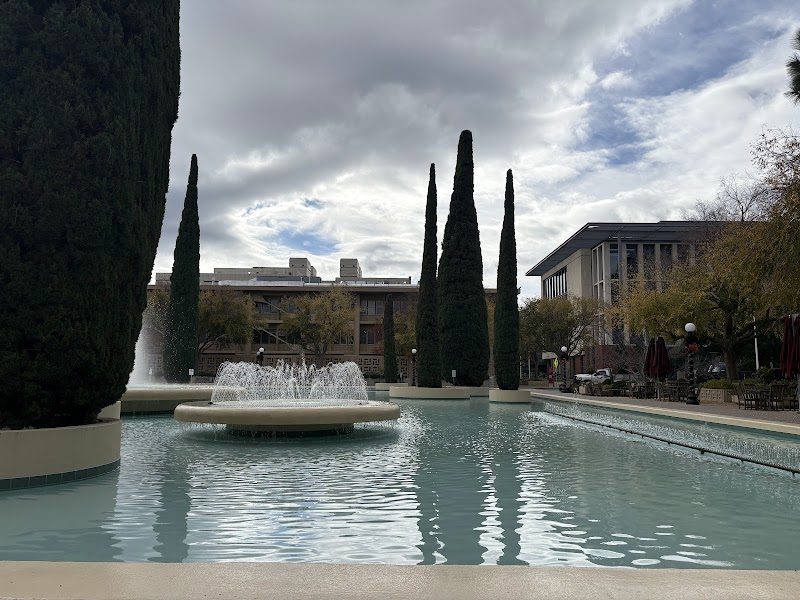 Photo of 300P/Stanford Hospital (Front)