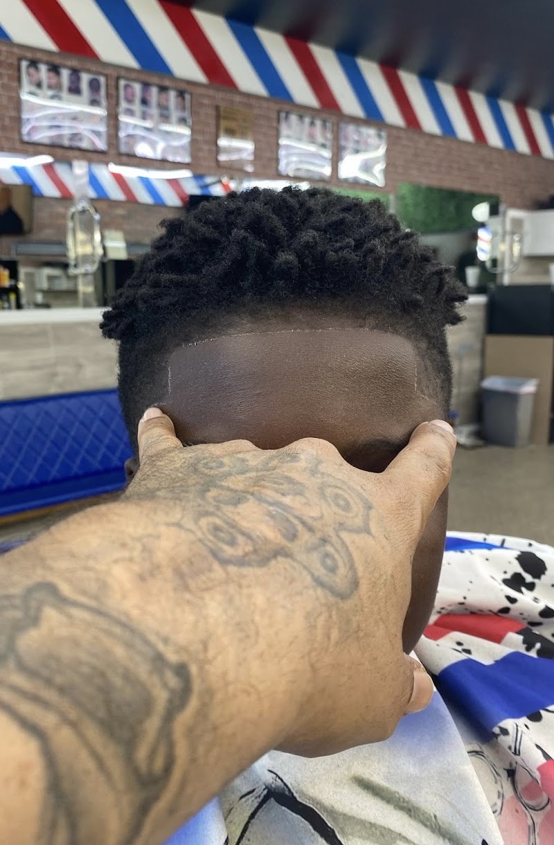 District Barbers of TAMPA photo 3