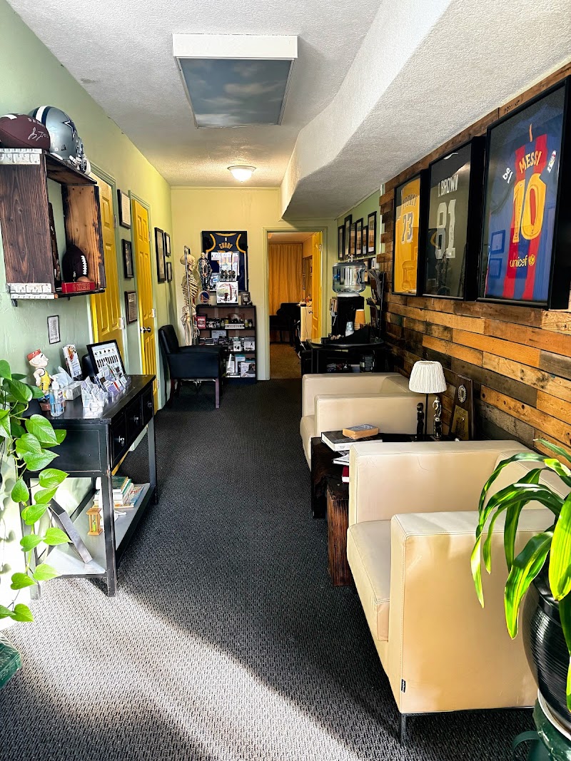 Aveline Chiropractic Clinic photo 4