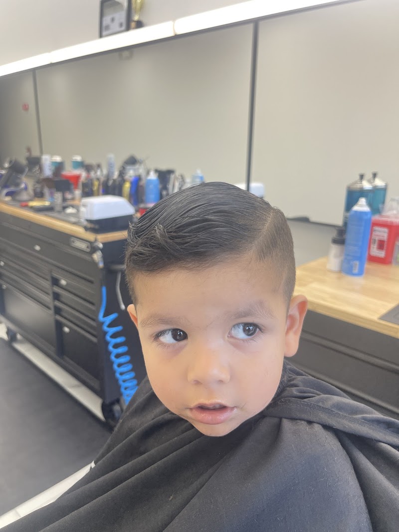 Gilroy Essential Barbershop photo 5