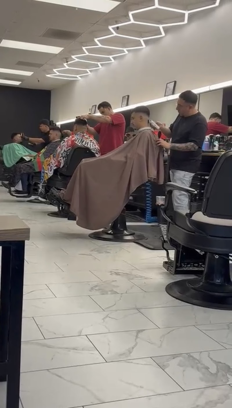 Gilroy Essential Barbershop photo 3