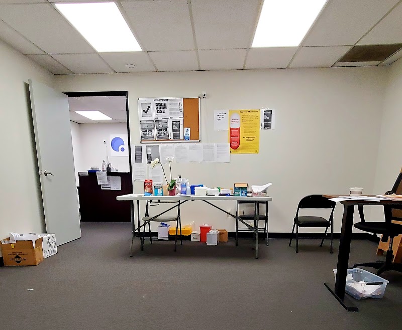 Q-Bit Wellness Pharmacy photo 2