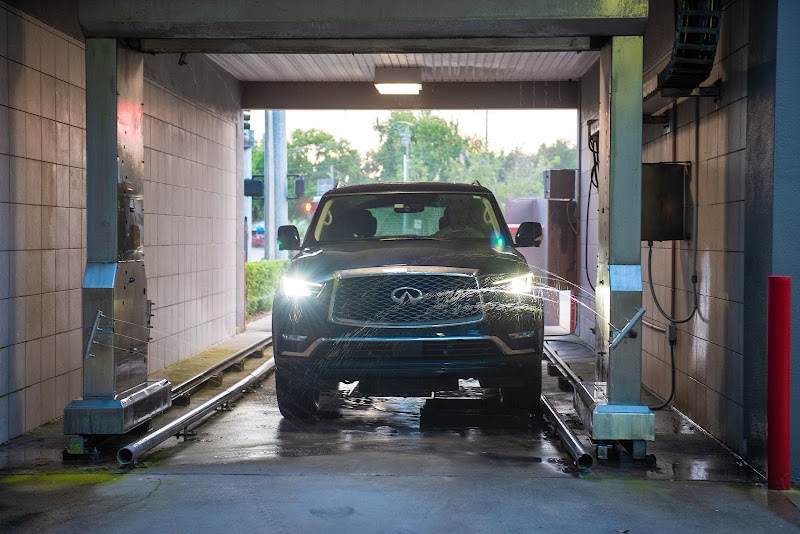 Fishhawk Finish Line Car Wash photo 2