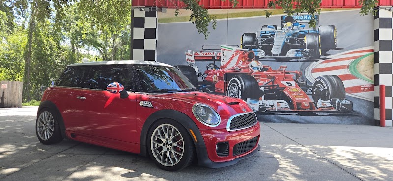 Fishhawk Finish Line Car Wash photo 3