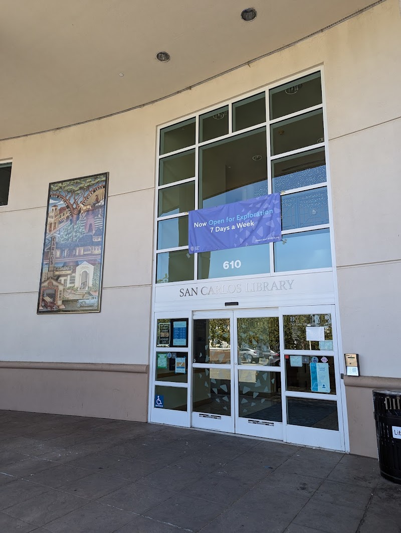 San Carlos Library photo 4