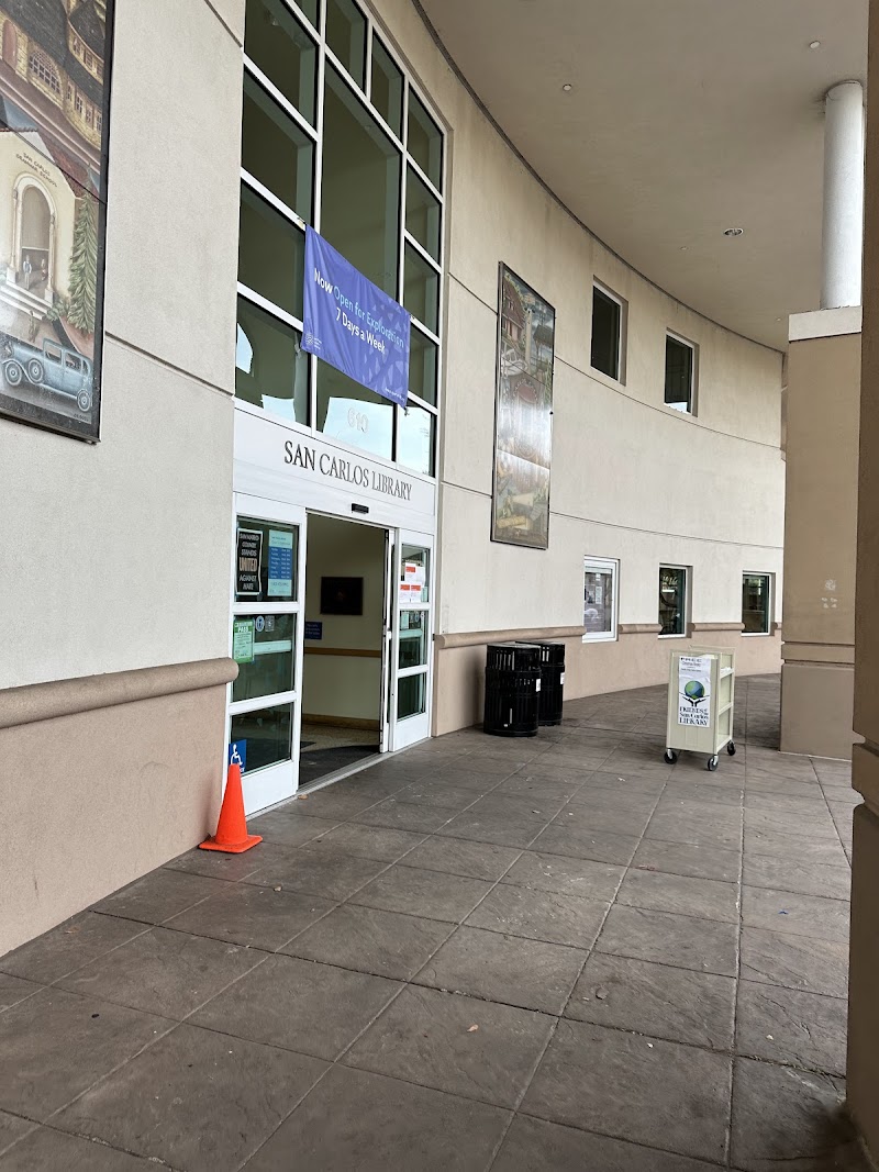 San Carlos Library photo 5