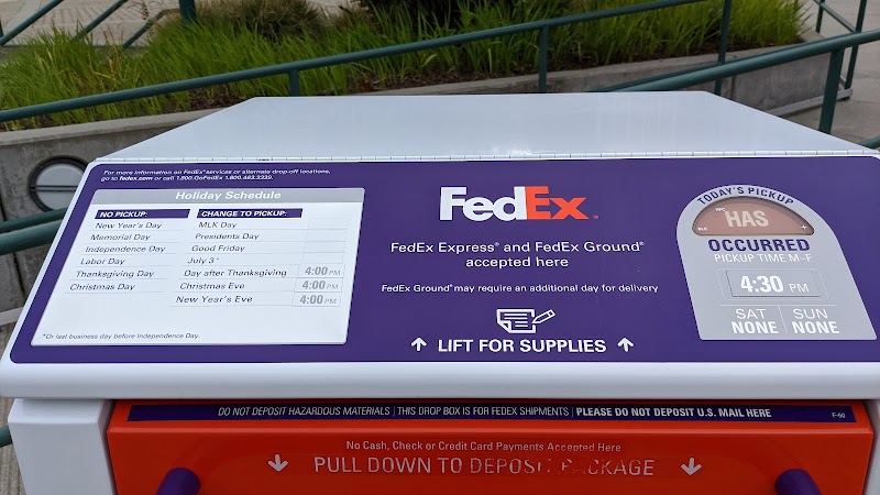 FedEx Drop Box photo 3