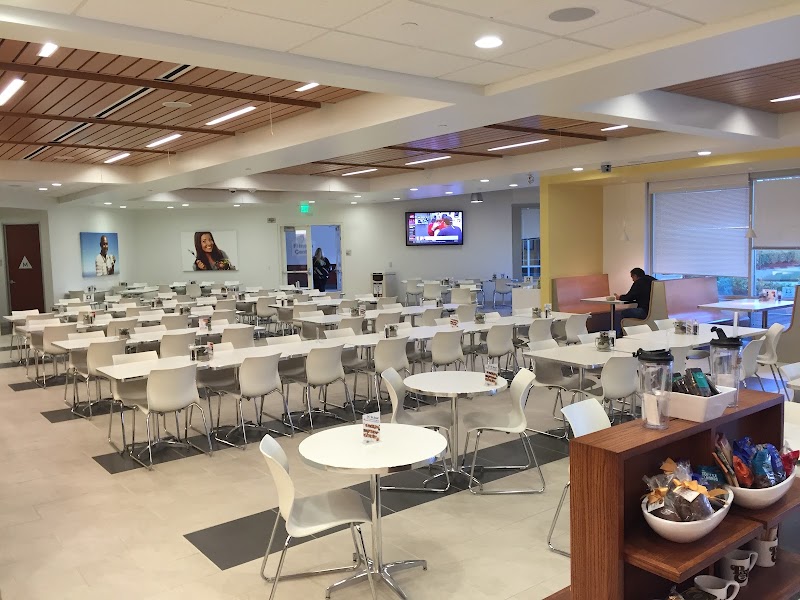 Ross Cafe photo 3
