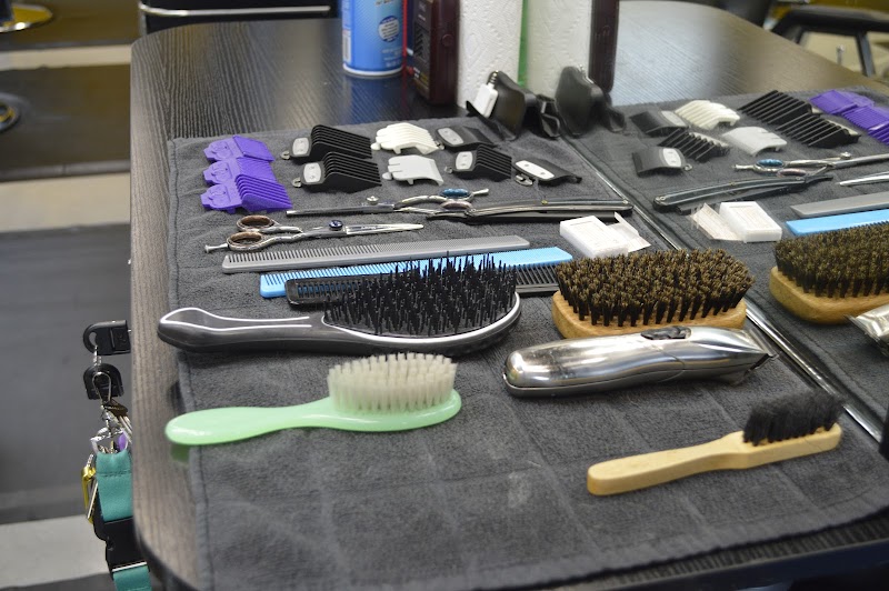 All Starz Barber Shop Spring Hill photo 4