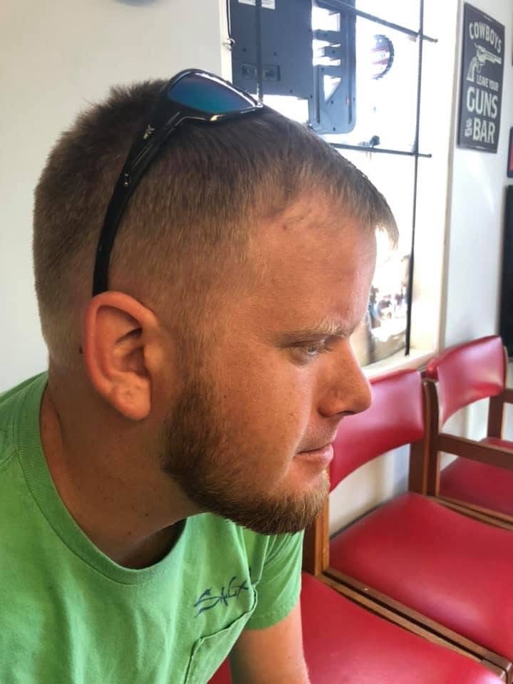 Lisas barber shop and jewelry repair photo 5